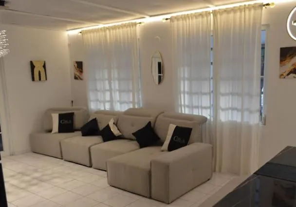 Kontakte von Casa Clemente Vacation Rentals